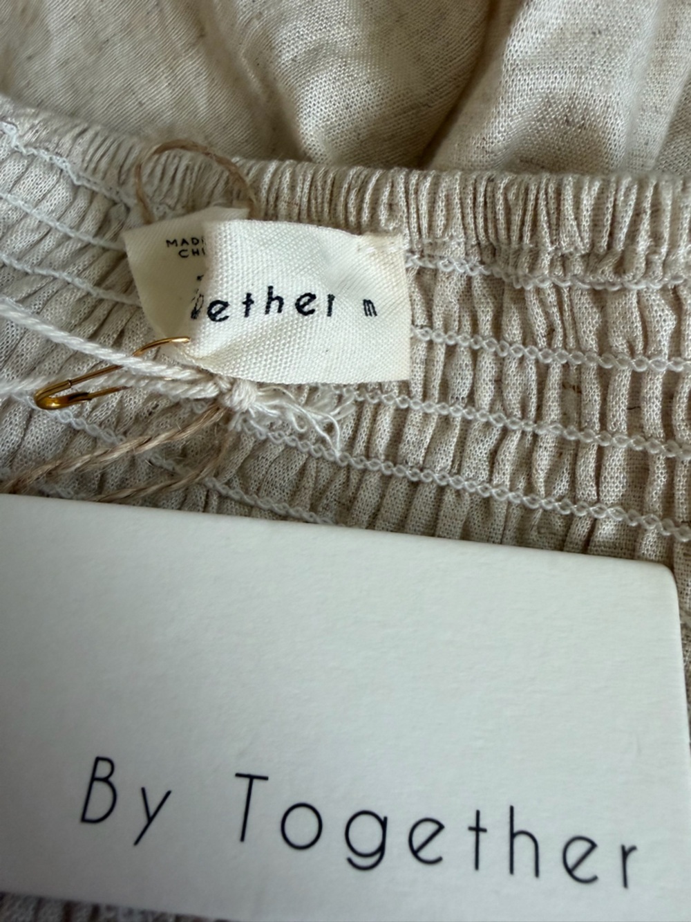 By Together Beige Puff-Sleeve Linen Romper NWT - Picture 7 of 8